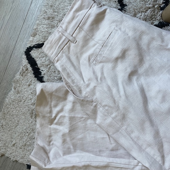 Aritzia Effortless Linen Pants - Picture 1 of 5